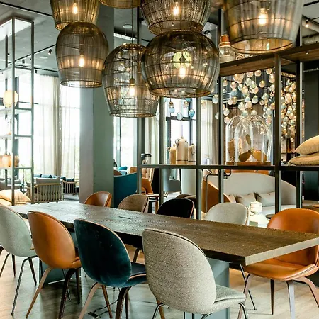 Motel One Hamburg-Fleetinsel-3